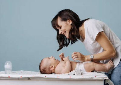 ¿Qué pañal es mejor pantalón o con cinta?